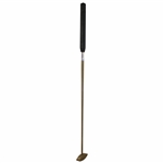 Unique Center Shafted Natural Golf Putter