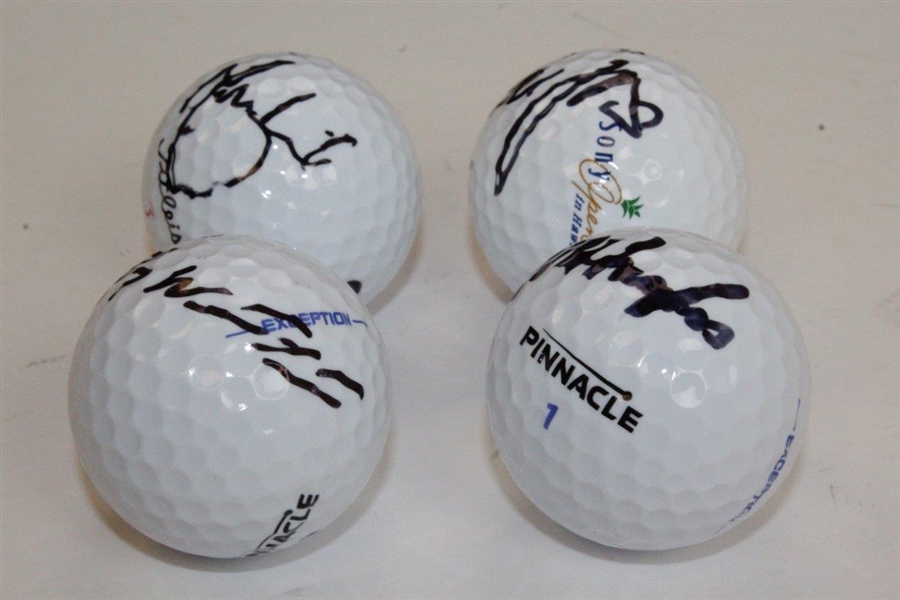 Gary Woodland, McKenzie Hughes, Martin Laird, & Other Signed Golf Ball JSA ALOA