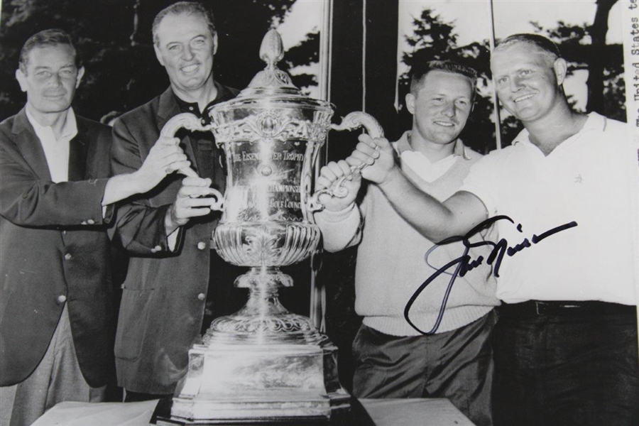 Jack Nicklaus Signed 1960 World Amateur Championship Photo JSA ALOA