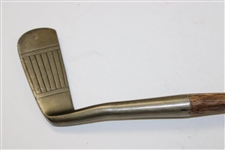 MacGregor Dayton Radite Accurate Won't-Rust 7-R Hickory Putter with Shaft Stamp