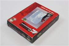 Tiger Woods Upper Deck Collection 5x7 Picture Frame & Magnets in Original Unopened Box