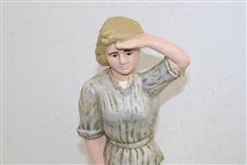Antique Lady Golfer 'Surveying the Course' Doorstop - 7” tall