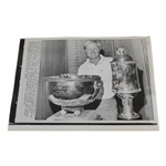 1971 AP Wire Photo Jack Nicklaus W/ World Cup Trophies