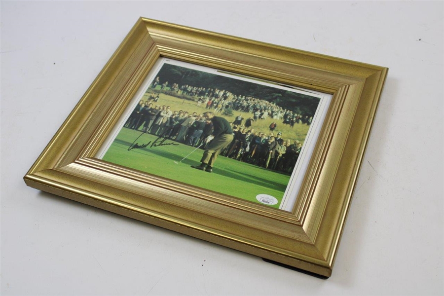 Arnold Palmer Signed 8x10 Photo Putting JSA #VV01816
