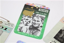 2001 (x2), 2002 (x2) & 2005 Masters Tournament SERIES Badges - Tiger Woods' Victories