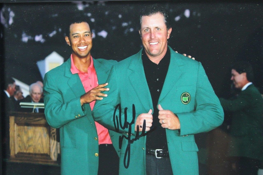 Phil Mickelson Signed Masters Photo Receiving The Green Jacket From Tiger JSA #J25601
