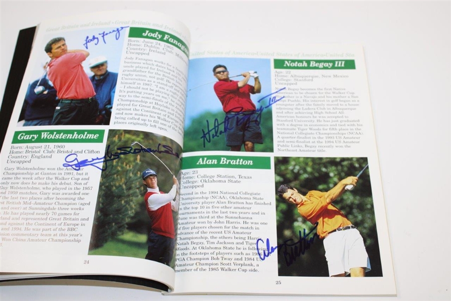 Tiger Woods & others Signed 1995 Walker Cup Official Program JSA FULL #XX58694