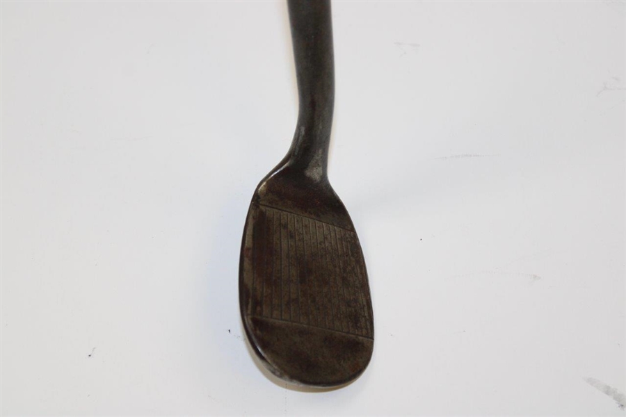 Tom Morris St. Andrews Warranted Hand-Forged Zenith Niblick with Shaft Stamp