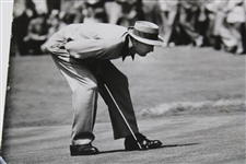 Sam Snead 1952 Masters Golf Tournament 2nd Hole Green Putt Wire Photo