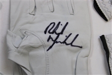 Spieth, Mickelson, Singh & Five (5) other Masters Champions Signed Golf Gloves JSA ALOA