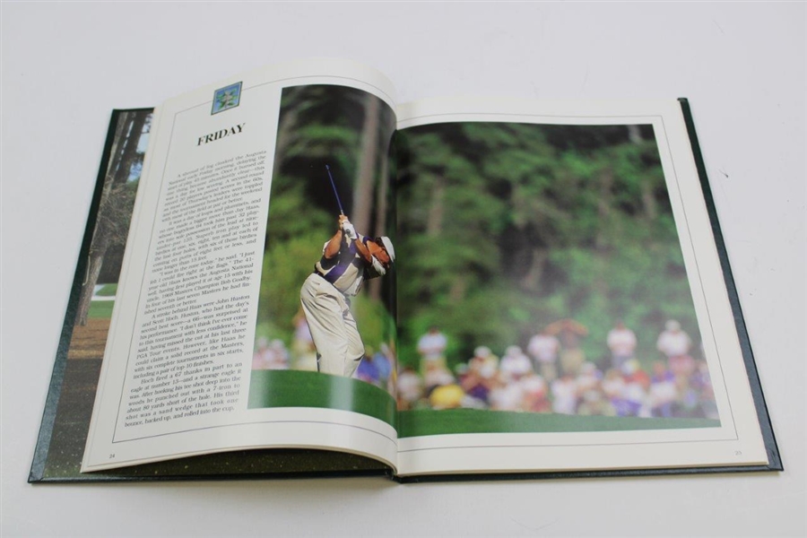 Ben Crenshaw Signed 1995 Masters Tournament Green Annual Book JSA ALOA