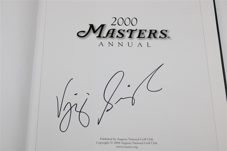 Vijay Singh Signed 2000 Masters Tournament Green Annual Book JSA ALOA