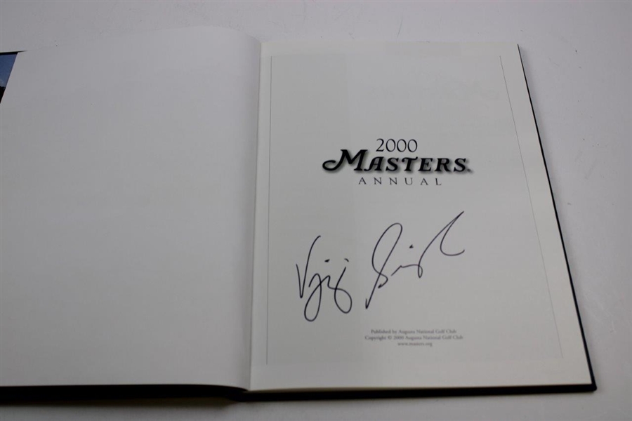Vijay Singh Signed 2000 Masters Tournament Green Annual Book JSA ALOA