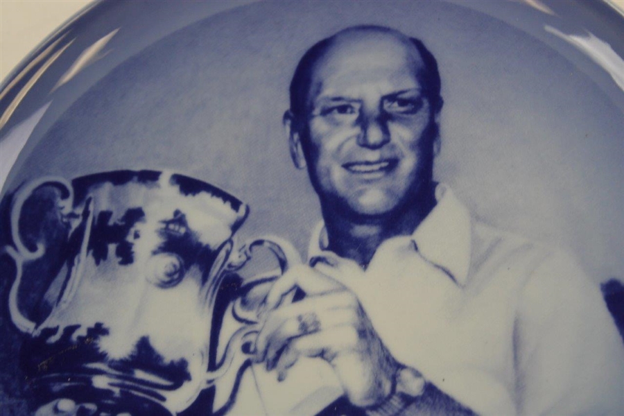Roberto De Vincenzo Memorial Tournament Porcelain Plate in Original Box