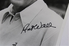 Art Wall Signed 8x10 Black & White Photo JSA ALOA