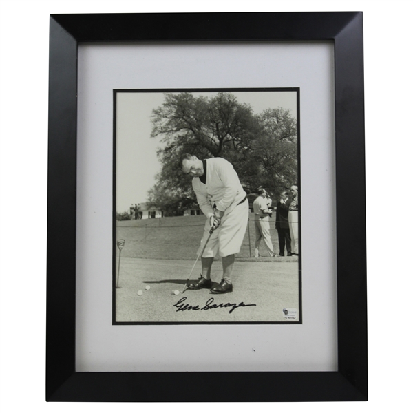 Gene Sarazen Signed B&W Putting Photo - Framed JSA ALOA