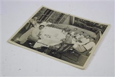 1948 Golf Exhibition Match at Harrisburg CC Original Photo w/Hogan, Sarazen, Munday & Others Around Table