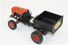 Arnold Palmer Signed Penzoil Tractor Model PSA #AM68497
