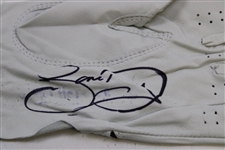 Yang, Finsterwald, Green & Five (5) other PGA Championship Winners Signed Gloves JSA ALOA