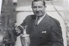 1928 Walter Hagen British Open Champion Claret Jug Press Photo