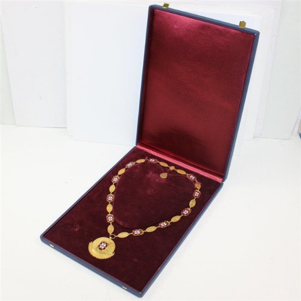 Portuguese Golf Association Medal of Honor Given to Jaime Ortiz-Patino - 1997 Ryder Cup