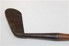 Vintage Thistle Line Face Mashie 