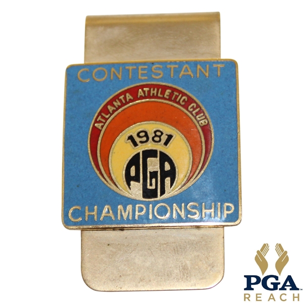 1981 PGA Championship at Atlanta Athletic Club Contestant Badge/Clip - Larry Nelson Winner