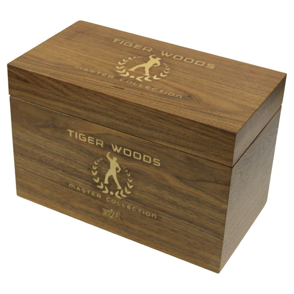 Tiger Woods Deluxe Upper Deck Ltd Ed Master Collection #145/200 in Box - Full Base