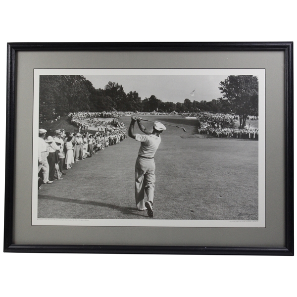 Ben Hogan Iron Shot Into 18th Green at 1950 US Open Photo - Framed