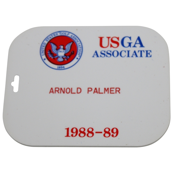 Arnold Palmers 1988-89 U.S.G.A. Associate White Bag Tag