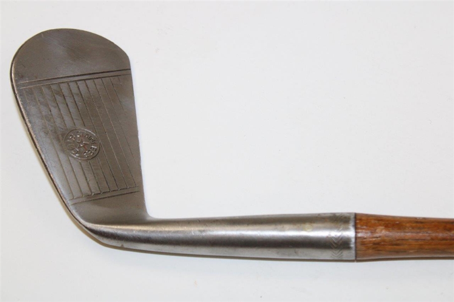 Wilson Selected Walker Cup Stainless Steel No. 4002 140-155yds Range 4-Iron w/Shaft Stamp