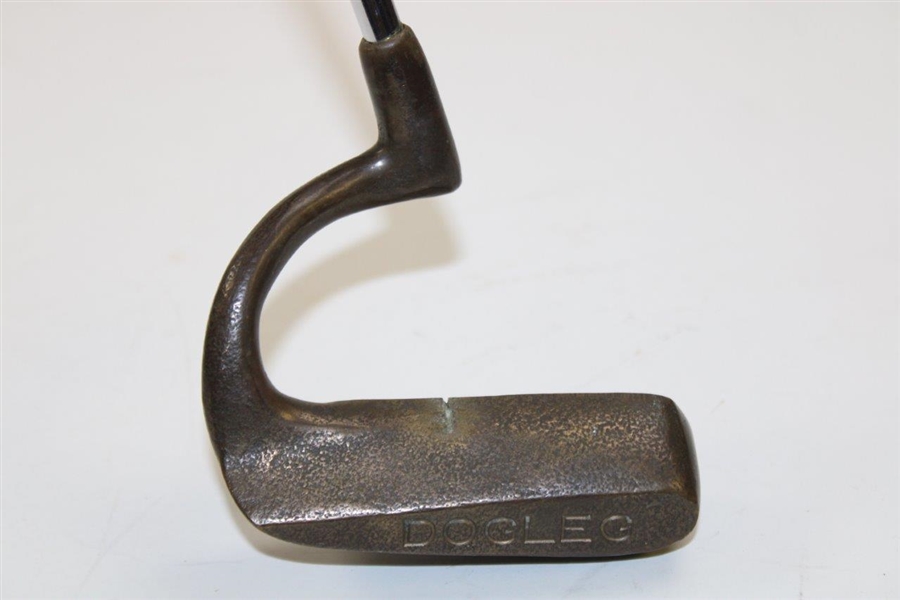 Unique Dogleg Putter