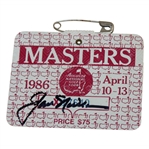 Jack Nicklaus Signed 1986 Masters Tournament SERIES Badge #X17640 JSA ALOA