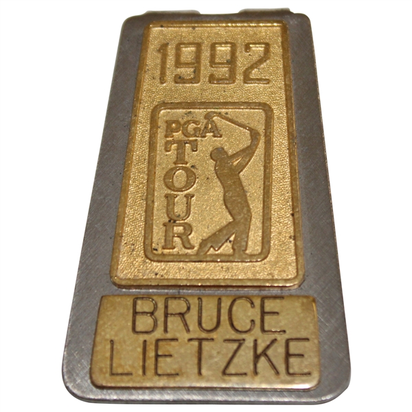 Bruce Lietzckes 1982 PGA Tour Player Clip/Badge
