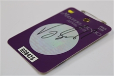 Vijay Singh Signed 2000 Masters Tournament SERIES Badge #Q08475 JSA ALOA