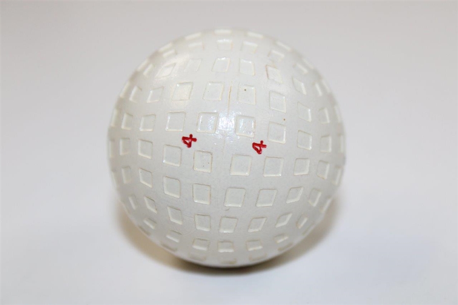 Vintage Mesh Pattern Dunlop 4 Golf Ball