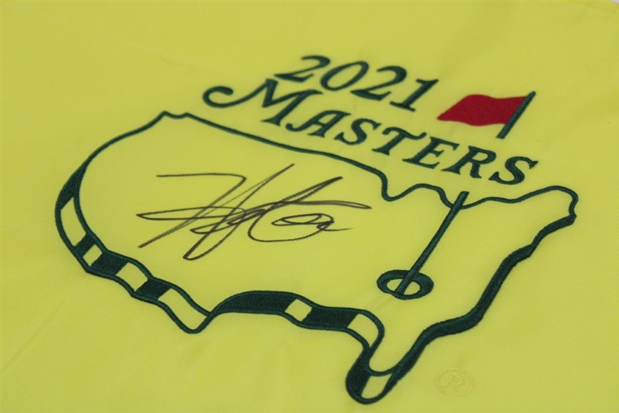 Hideki Matsuyama Signed 2021 Masters Embroidered Flag PSA #AL67355
