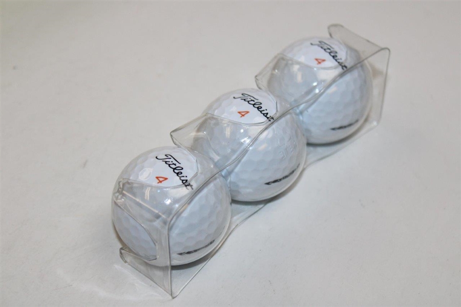 2024 Masters Titleist Velocity Golf Balls Dozen Box