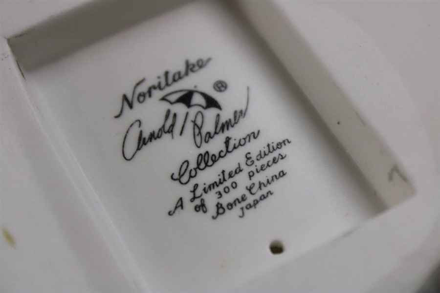Arnold Palmer Ltd Ed Noritake Bone China Bust by K. Joslitaka - Limited to 300