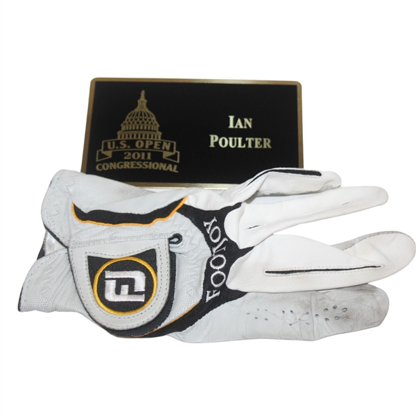 Ian Poulter Match Used Golf Glove with 2011 US Open Locker Room Locker Plate