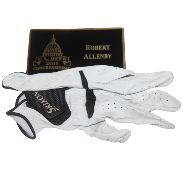 Robert Allenby Match Used Golf Glove with 2011 US Open Locker Room Locker Plate