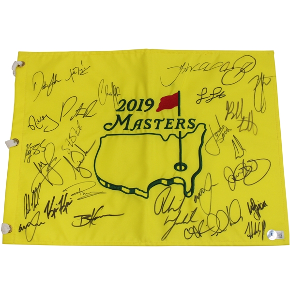 Champion Tiger Woods w/Champs & Field Signed 2019 Masters Flag BAS #AC89163