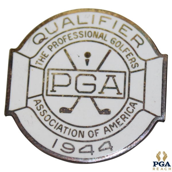 1944 PGA Championship at Manito G&CC Contestant Badge - Bob Hamilton Winner