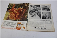 Astronaut Alan Shepard Signed 1961 LIFE 'Astronaut First Team' Oversize Magazine JSA ALOA