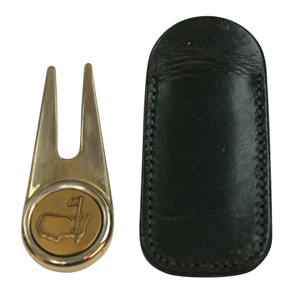 Classic Undated The Masters Bayer Divot Tool in Pine Green Case