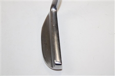 The Wilson 8802 Putter - Wilson in Red