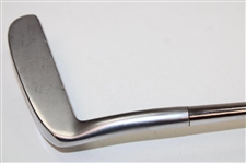 The Wilson 8802 Putter - Wilson in Red