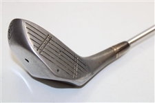 Stan Thompson Ginty Metal Club Patent No. 3431607