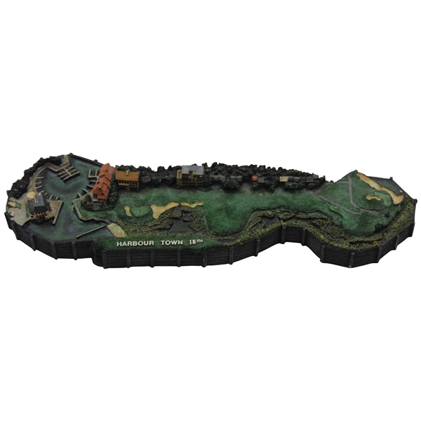 18th Hole at Harbourtown Danbury Mint Legendary Golf Holes Collection Desk Sculpture