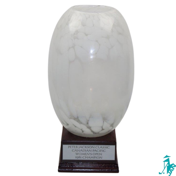 Champion Jan Stephensons 1981 Peter Jackson Classic Canadian Pacific Womens Open Trophy - Rep